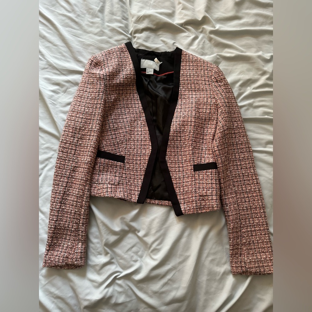 Pink tweed cropped jacket